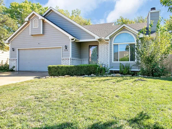 1214 S Stoneybrook Cir, Wichita, KS 67207