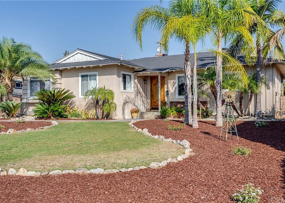 1st image of 410 Humphreys Way