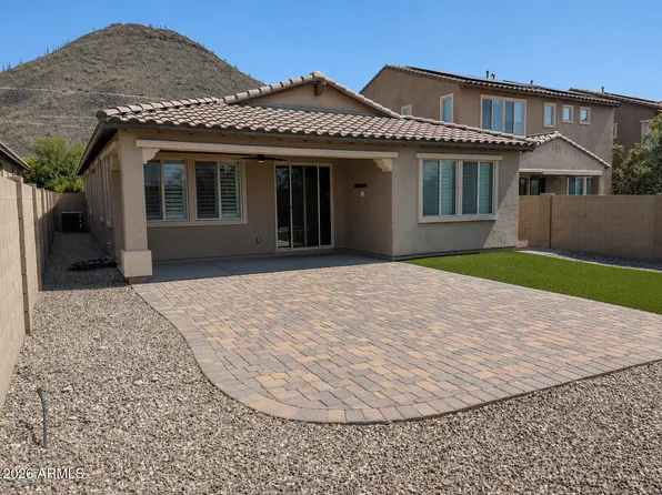 12701 W Caraveo Pl, Peoria, AZ 85383