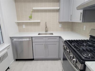 544 Broad Ave, Leonia, NJ, 07605