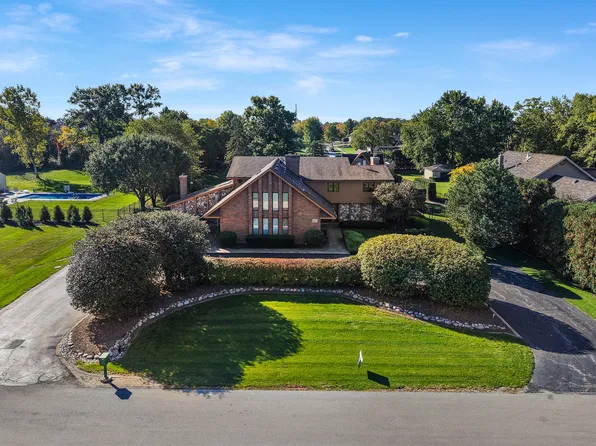 9823 Wild Cherry Ln, Palos Park, IL 60464