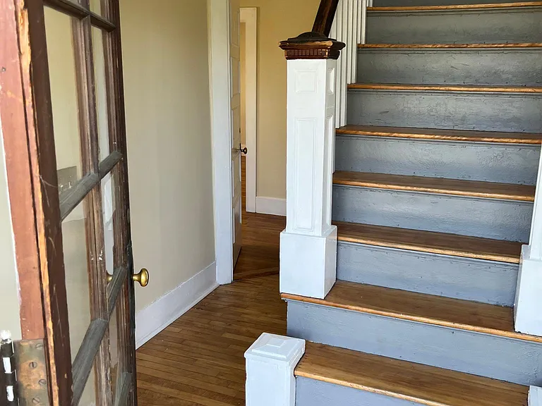 242 Congress Ave #1 — Photo 13