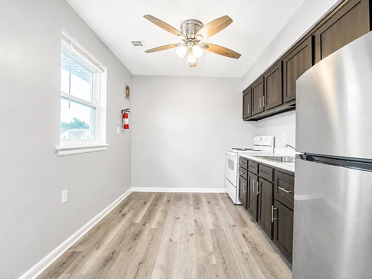 2601 N Jefferson St #C46 — Photo 2