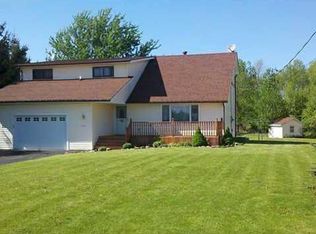 7061 E High St, Lockport, NY 14094