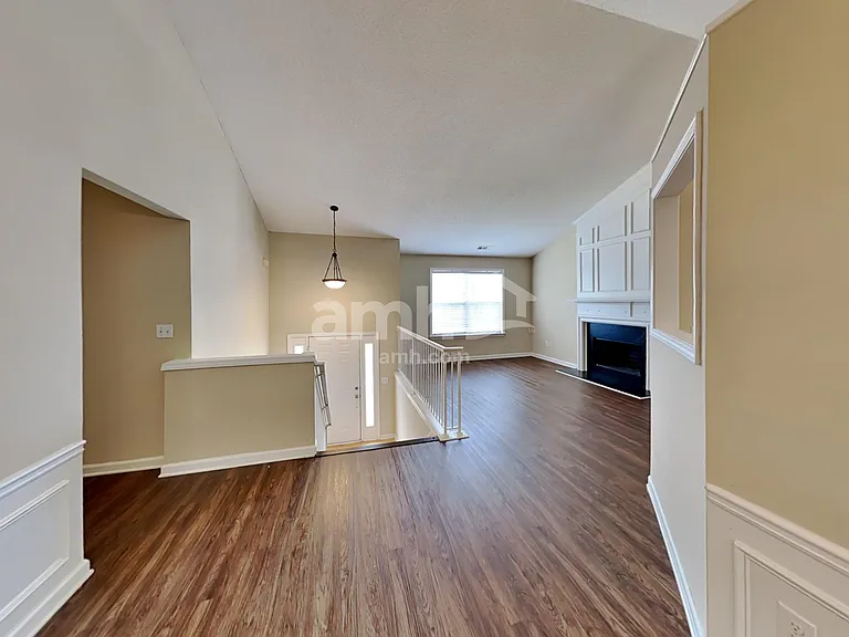 375 Bass Way NW — Photo 6