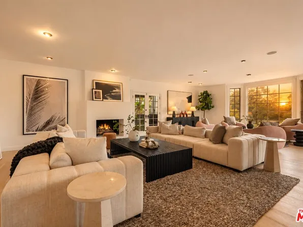 9315 Beverly Crest Dr, Beverly Hills, CA 90210