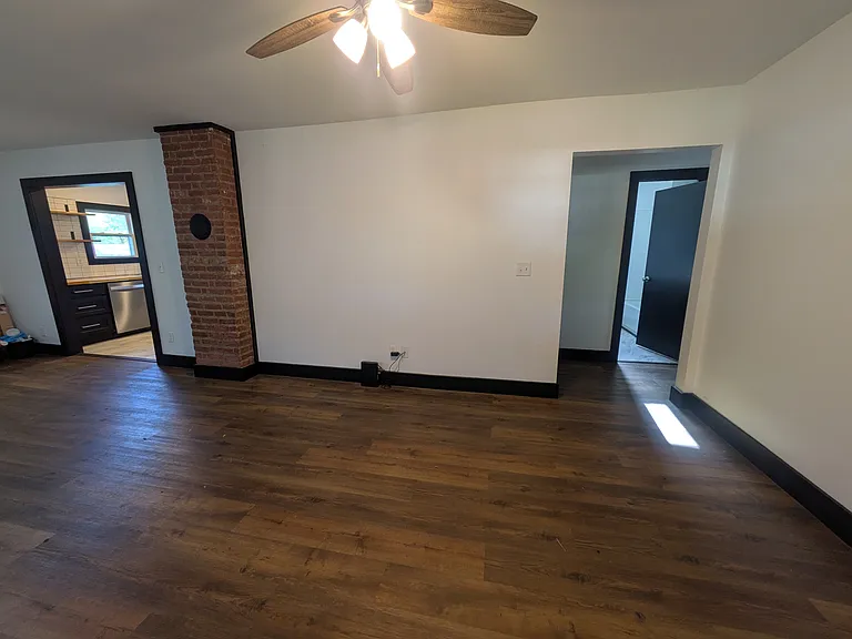 179 Everglades Blvd — Photo 10