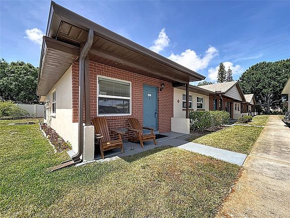 3rd image of 24862 Us Highway 19 N APT 3001