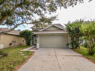 10313 Avelar Ridge Dr, Riverview, FL 33578