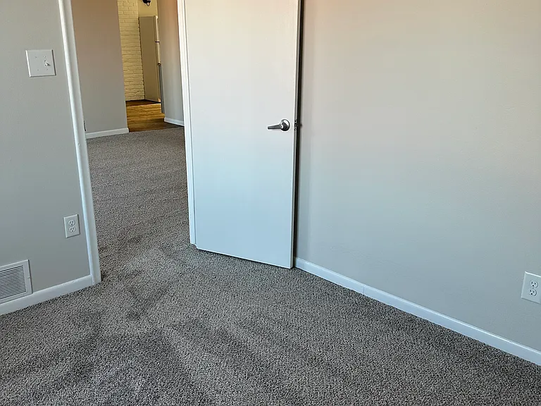 105.5 N Saginaw St #1 — Photo 11