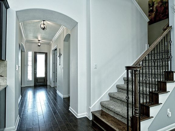 5th image of 3909 Vinalopo Dr