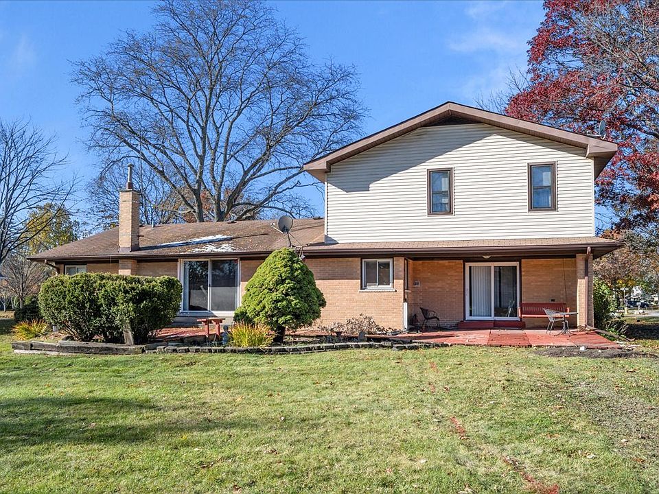2nd image of 2851 Fredric Ct
