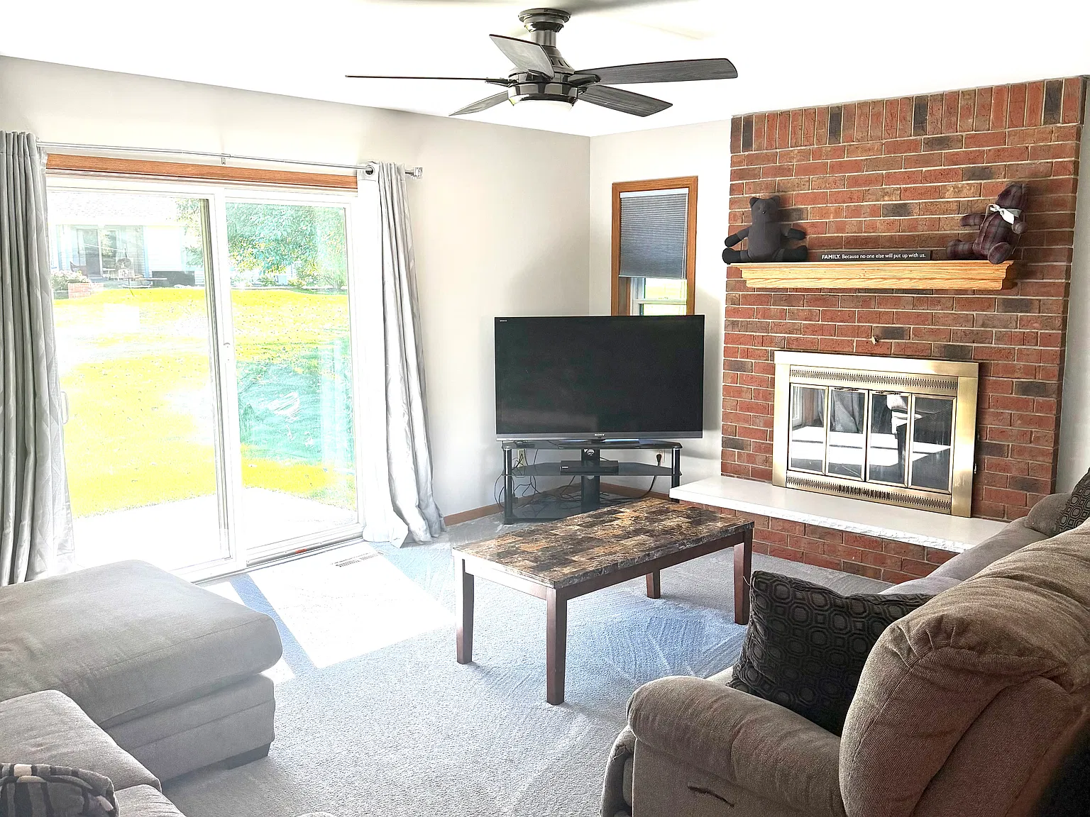 2 bed, 1750 sqft, $2,500 — Photo 2