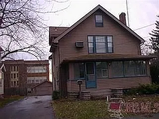 322 Homewood Ave SE photo 1