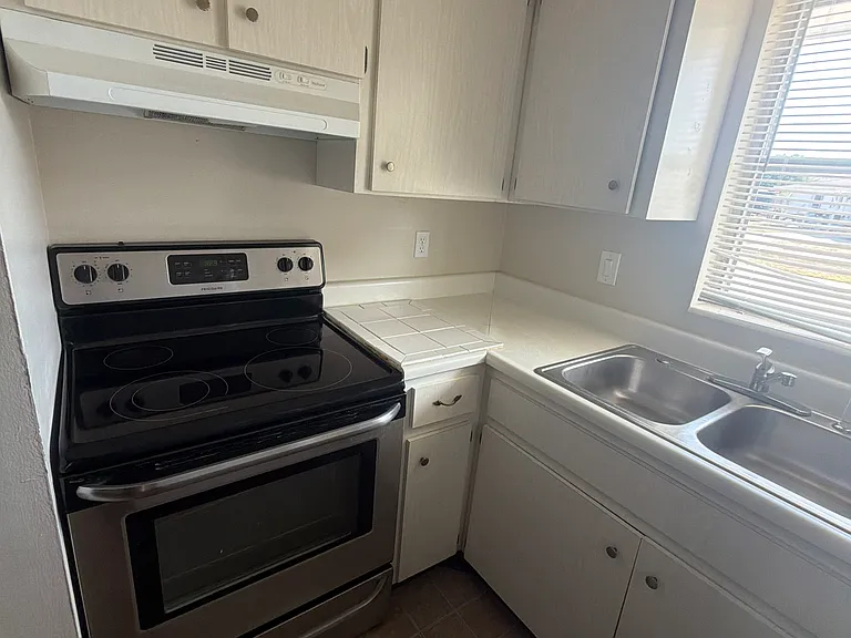 2111 Bal Harbour Dr #2111 — Photo 13