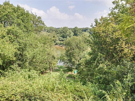 5th image of 6422 Westover Dr