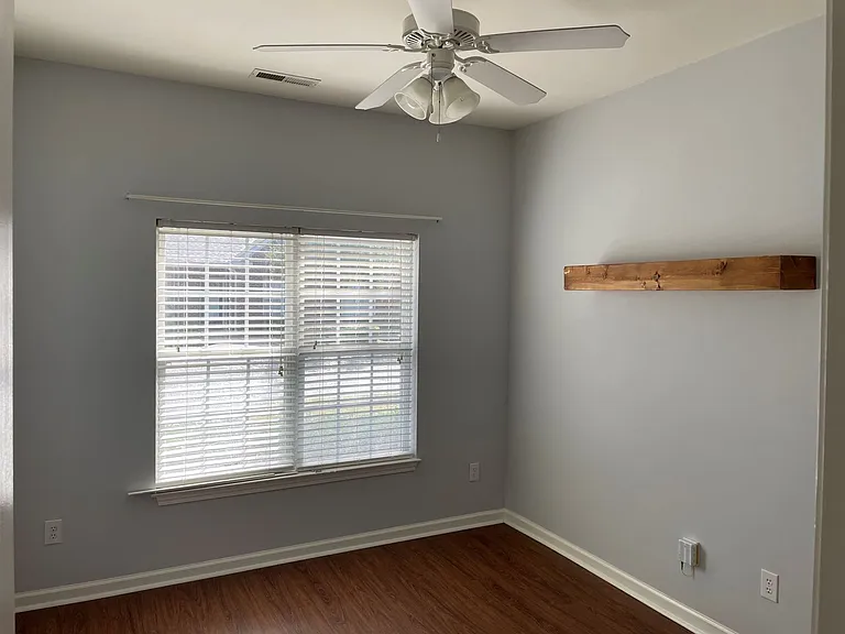 221 Hibiscus Way — Photo 8