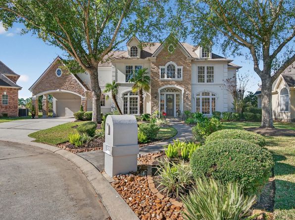 20307 Fairway Trails Ln