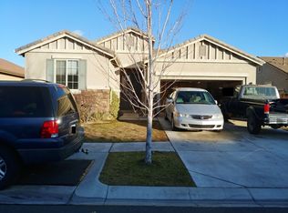 136 Calvert St, Dayton, NV 89403