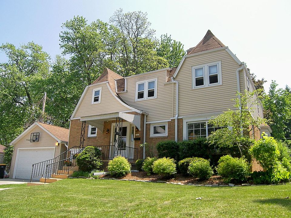 1st image of 7825 Hillcrest Dr