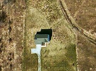 12490 Eastpoint Dr, Windsor, OH 44099