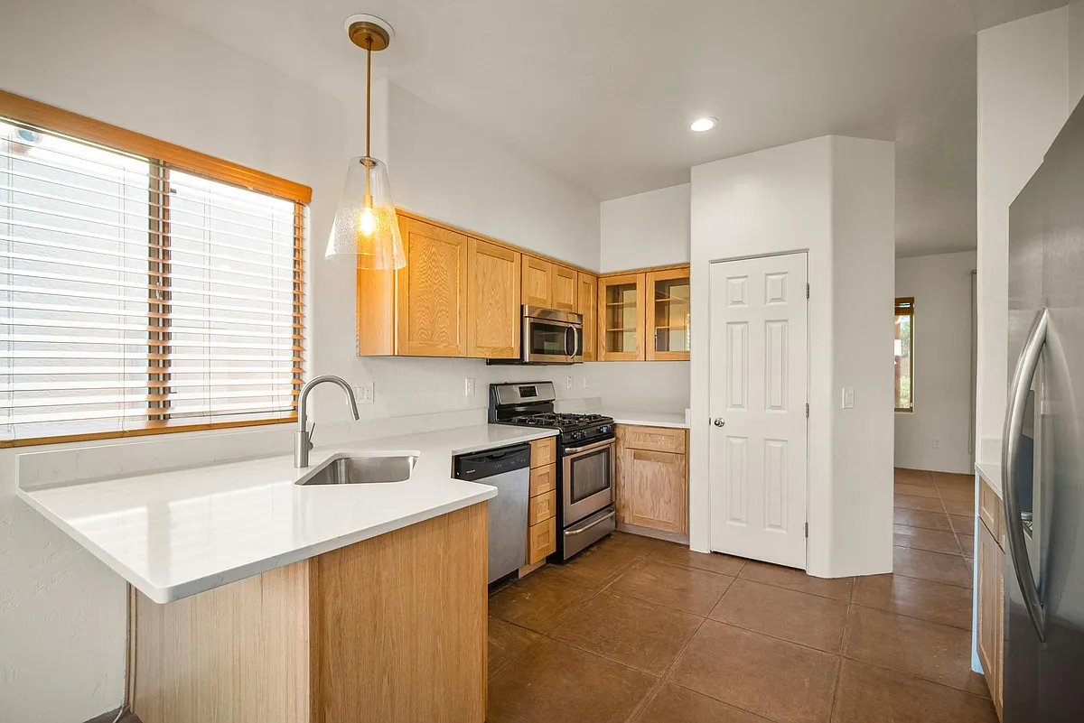 Building Photo - 3711 N Bay Horse Loop