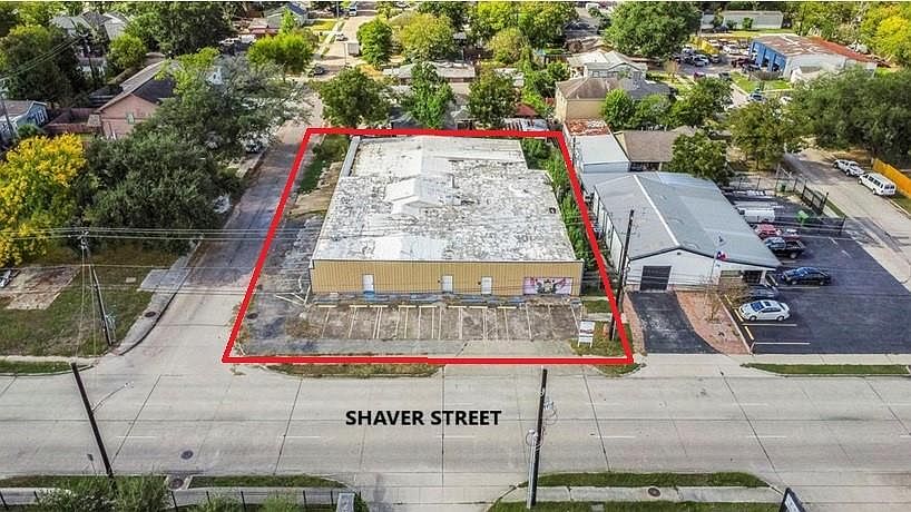 1st image of 1018 Shaver St