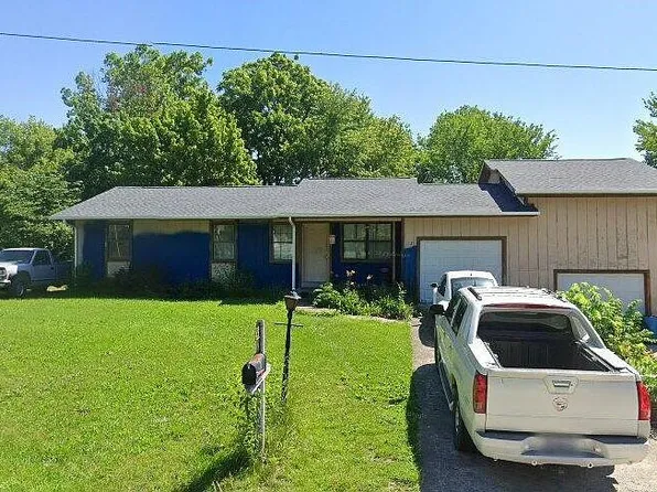 112 Alden St, Troy, MO 63379