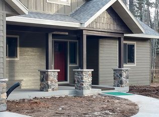 2704 Deerskin Park Rd, Eagle River, WI 54521