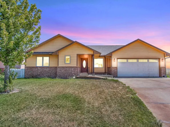 1436 Main St, Halstead, KS 67056