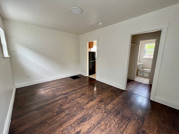 4th image of 3123 Courtland Ave