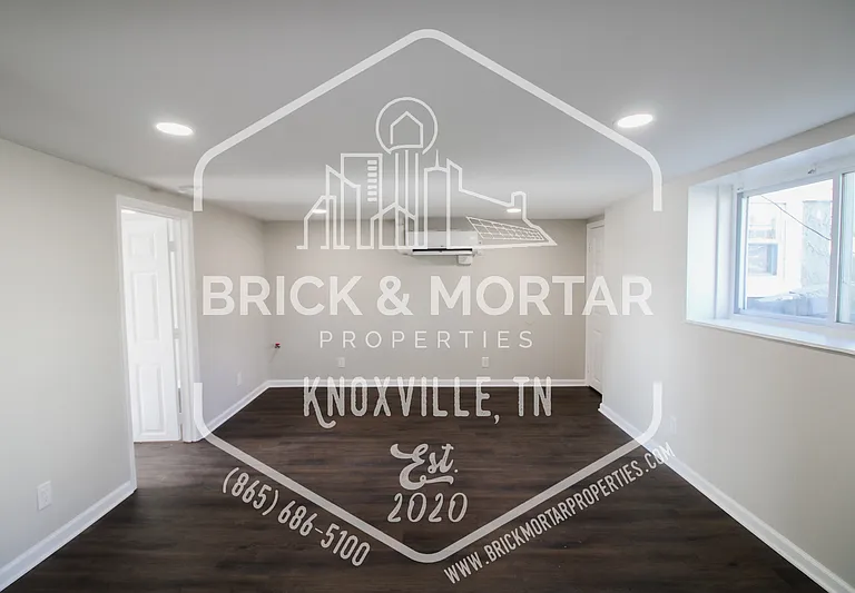 1008 E Harper Ave — Photo 10