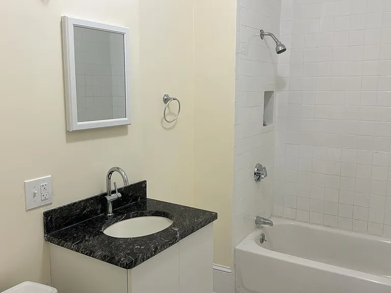 50 Wheatland Ave #3 — Photo 5