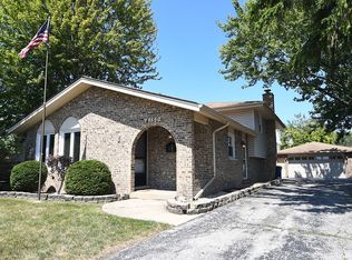 4150 W Prairie Dr, Alsip, IL 60803