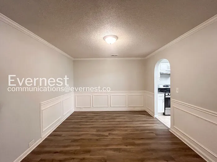 5544 Bluegrass Dr — Photo 8