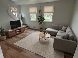 15 4th St, Bristol, CT 06010