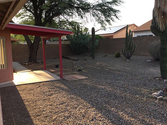 5th image of 2560 W Camino Del Medrano