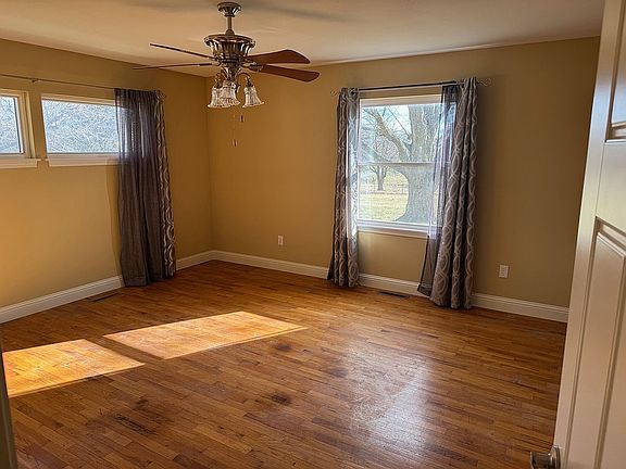 3rd image of 2489 County Road 411