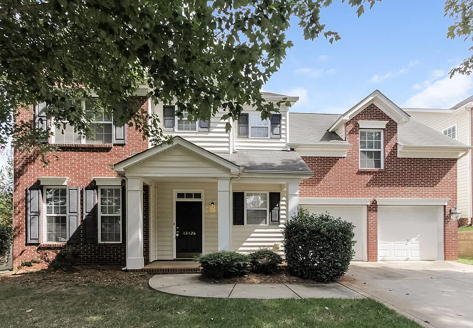 13426 Ada Ct
