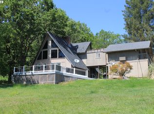 391 Becker Rd, Roseburg, OR 97471