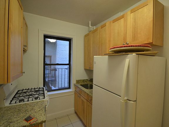 2nd image of 2168 35th St APT 3A