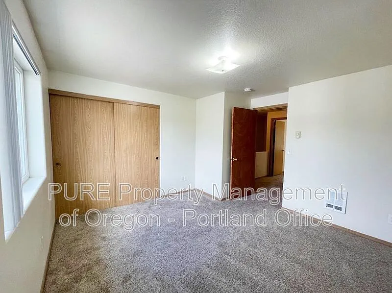 2619 SE 125th Ave #2