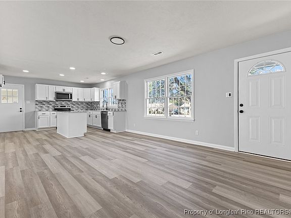 5th image of 1616 Inverness Dr