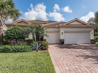 8152 Piedmont Dr, Naples, FL 34104