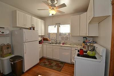 2nd image of 3648 N Francisco Ave