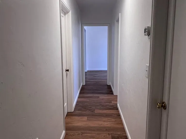 26 E Cortland Ave — Photo 14