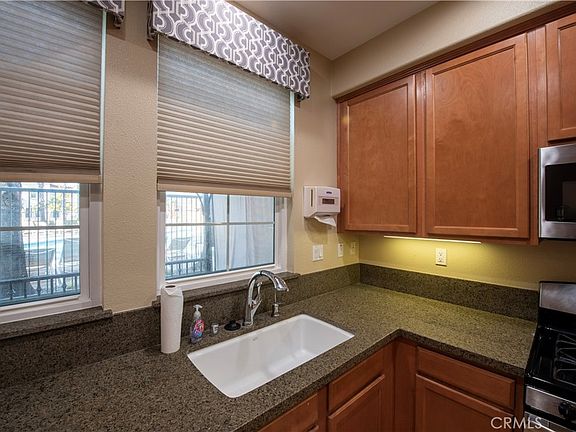 4th image of 12355 Azaleas Dr