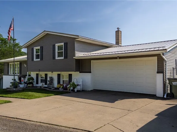 5316 Main St NE, New Philadelphia, OH 44663