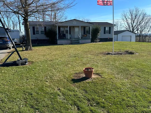 166 Daniel Ct, Flemingsburg, KY 41041