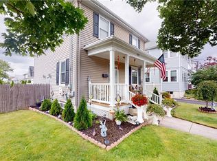 117 Julia St, Cranston, RI 02910
